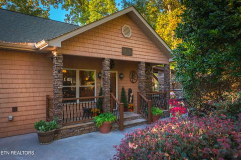 726 Plantation Drive Pigeon Forge TN 37863