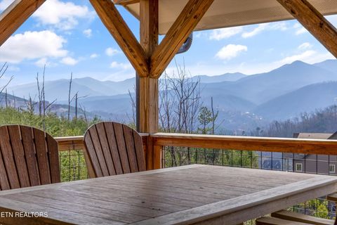 Tiny photo for 986 Chestnut Drive, Gatlinburg, TN 37738 (MLS # 1333915)