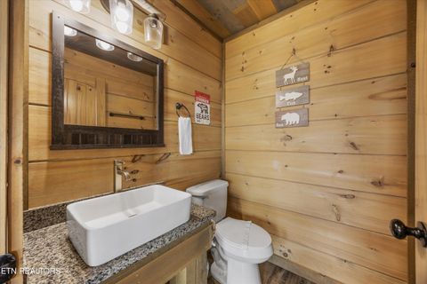 Tiny photo for 986 Chestnut Drive, Gatlinburg, TN 37738 (MLS # 1333915)