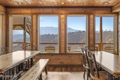 Tiny photo for 986 Chestnut Drive, Gatlinburg, TN 37738 (MLS # 1333915)