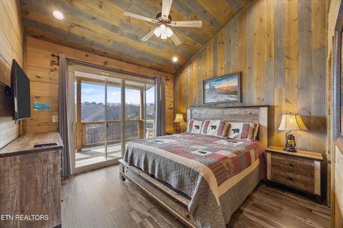 Tiny photo for 986 Chestnut Drive, Gatlinburg, TN 37738 (MLS # 1333915)