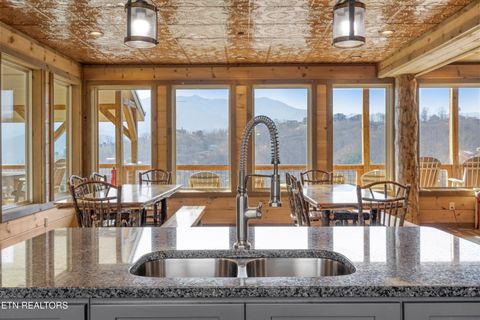 Tiny photo for 986 Chestnut Drive, Gatlinburg, TN 37738 (MLS # 1333915)