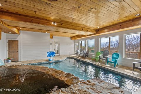 Tiny photo for 986 Chestnut Drive, Gatlinburg, TN 37738 (MLS # 1333915)