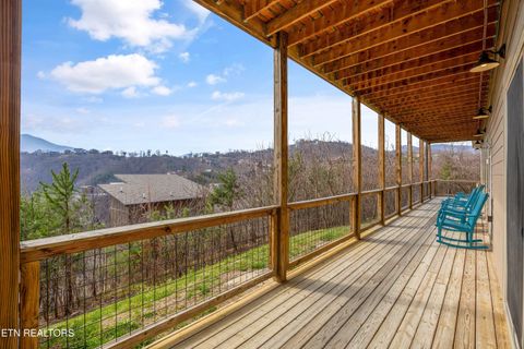 Tiny photo for 986 Chestnut Drive, Gatlinburg, TN 37738 (MLS # 1333915)