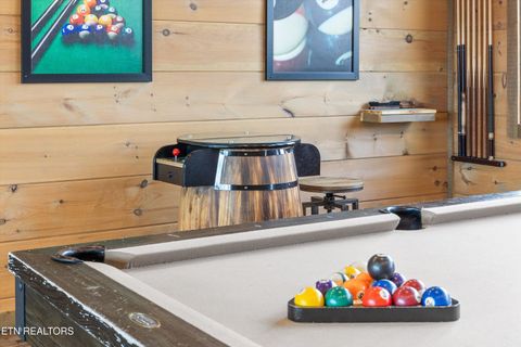 Tiny photo for 986 Chestnut Drive, Gatlinburg, TN 37738 (MLS # 1333915)