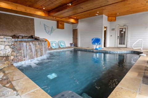 Tiny photo for 986 Chestnut Drive, Gatlinburg, TN 37738 (MLS # 1333915)