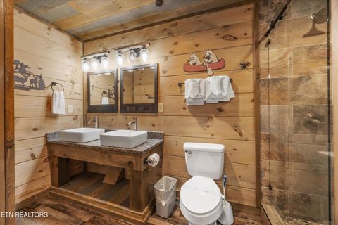 Tiny photo for 986 Chestnut Drive, Gatlinburg, TN 37738 (MLS # 1333915)