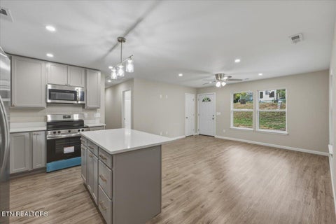 Tiny photo for 409 Baumgartner Rd, Harriman, TN 37748 (MLS # 1355785)