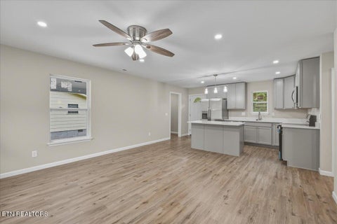 Tiny photo for 409 Baumgartner Rd, Harriman, TN 37748 (MLS # 1355785)