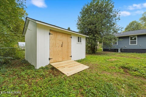 Tiny photo for 409 Baumgartner Rd, Harriman, TN 37748 (MLS # 1355785)