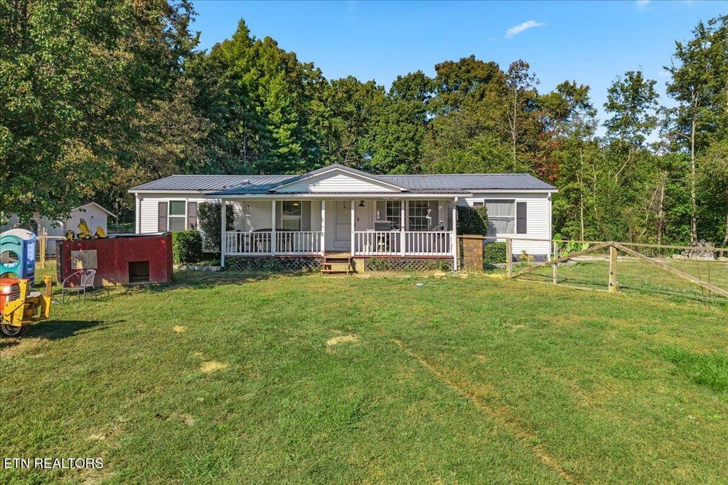 Photo of 8559 New Highway 68, Tellico Plains, TN 37385 (MLS # 1358993)