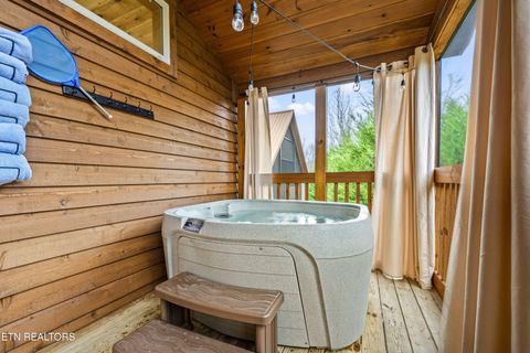 Tiny photo for 244 Forrest Loop Way, Gatlinburg, TN 37738 (MLS # 1340677)