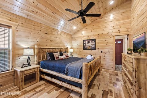 Tiny photo for 244 Forrest Loop Way, Gatlinburg, TN 37738 (MLS # 1340677)