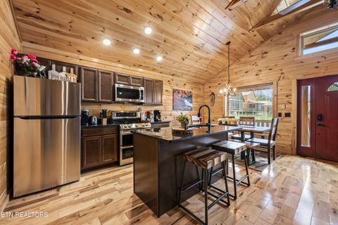 Tiny photo for 244 Forrest Loop Way, Gatlinburg, TN 37738 (MLS # 1340677)