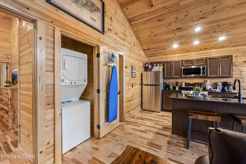 Tiny photo for 244 Forrest Loop Way, Gatlinburg, TN 37738 (MLS # 1340677)
