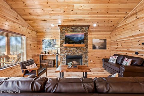 Tiny photo for 244 Forrest Loop Way, Gatlinburg, TN 37738 (MLS # 1340677)