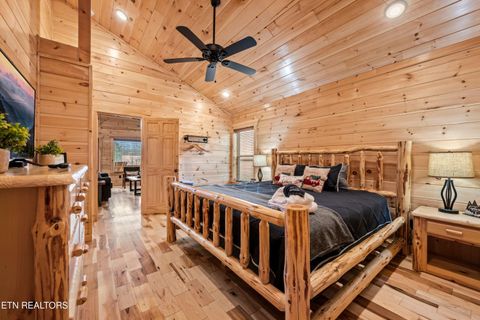 Tiny photo for 244 Forrest Loop Way, Gatlinburg, TN 37738 (MLS # 1340677)