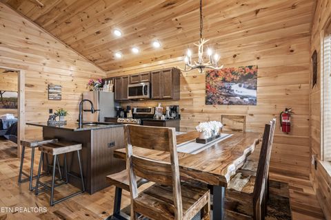 Tiny photo for 244 Forrest Loop Way, Gatlinburg, TN 37738 (MLS # 1340677)