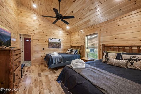 Tiny photo for 244 Forrest Loop Way, Gatlinburg, TN 37738 (MLS # 1340677)
