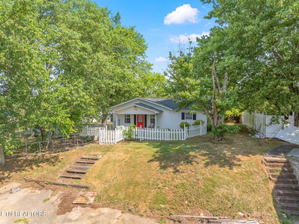 Photo of 7701 Clapps Chapel Rd, Corryton, TN 37721 (MLS # 1285632)