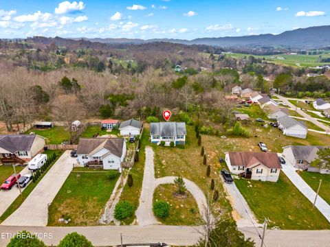 Tiny photo for 202 Sandy Circle, LaFollette, TN 37766 (MLS # 1334564)