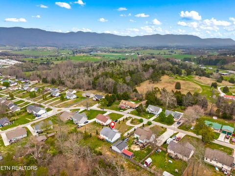 Tiny photo for 202 Sandy Circle, LaFollette, TN 37766 (MLS # 1334564)