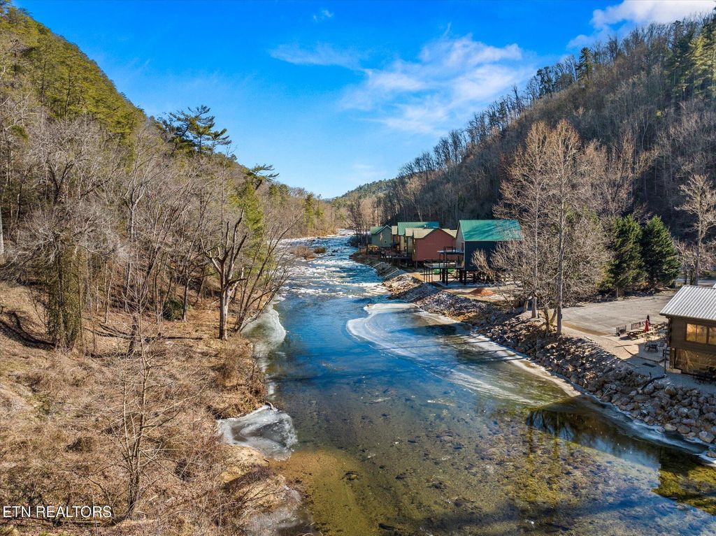 Photo of 264 Rafter Rd, Tellico Plains, TN 37385 (MLS # 1287845)