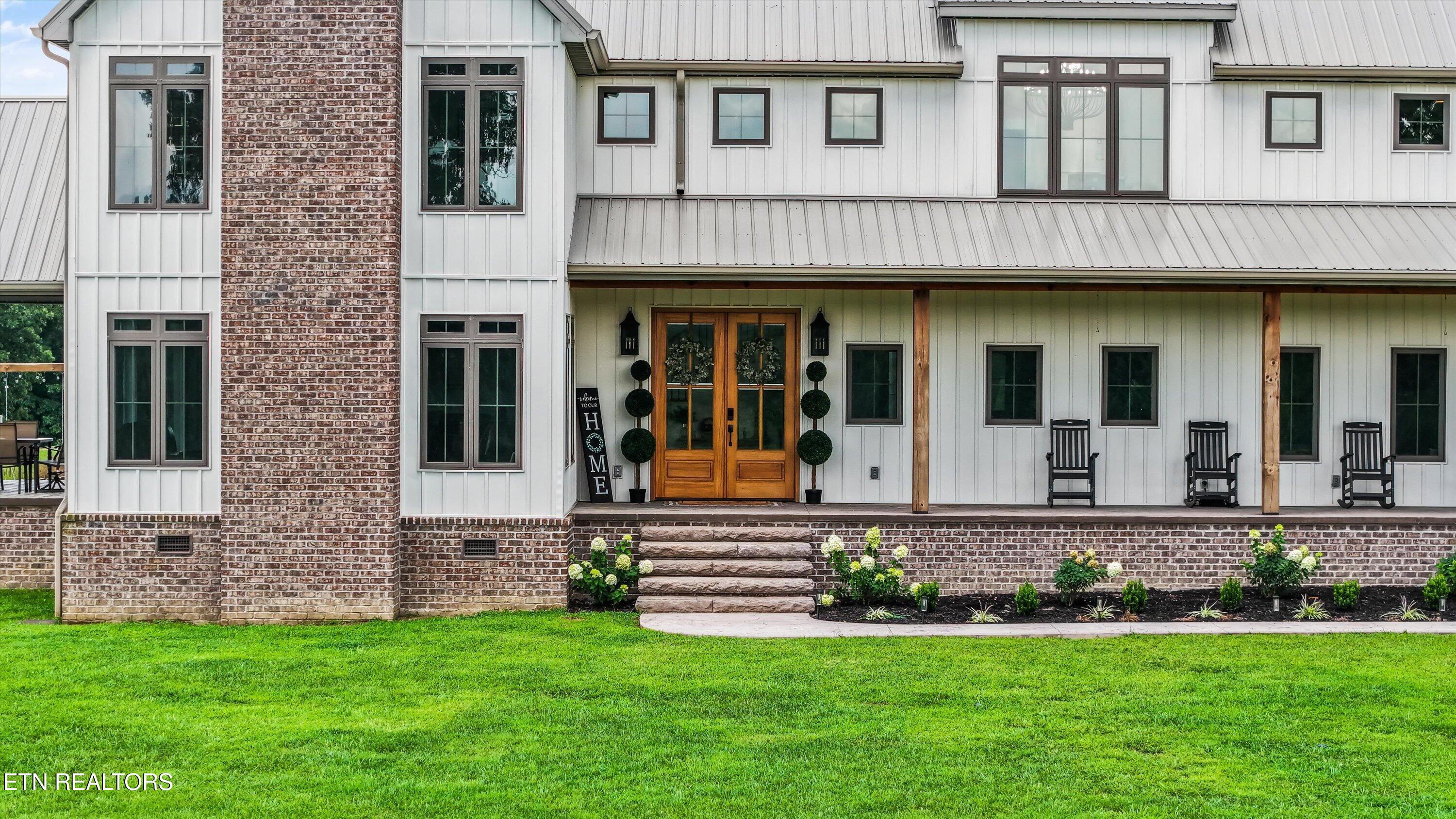 240 John Nitzscheke Rd
