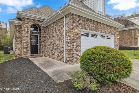 Photo of 1036 Gothic Manor Way, Knoxville, TN 37923 (MLS # 1330662)