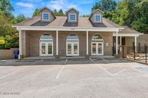 Tiny photo for 1036 Gothic Manor Way, Knoxville, TN 37923 (MLS # 1330662)