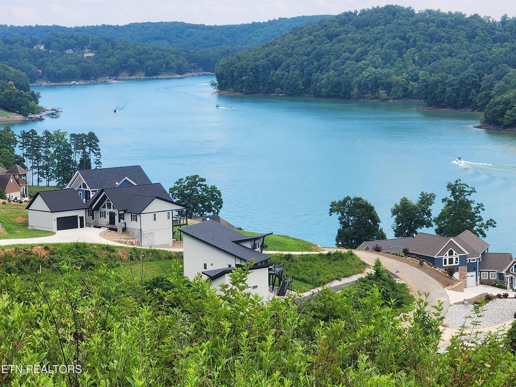 Photo of 92 Cameron Loop, LaFollette, TN 37766 (MLS # 1347755)