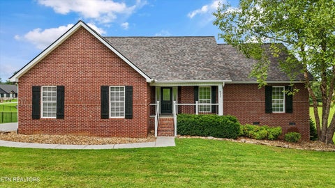 Photo of 612 Yellow Rose Lane, Maryville, TN 37803 (MLS # 1352767)