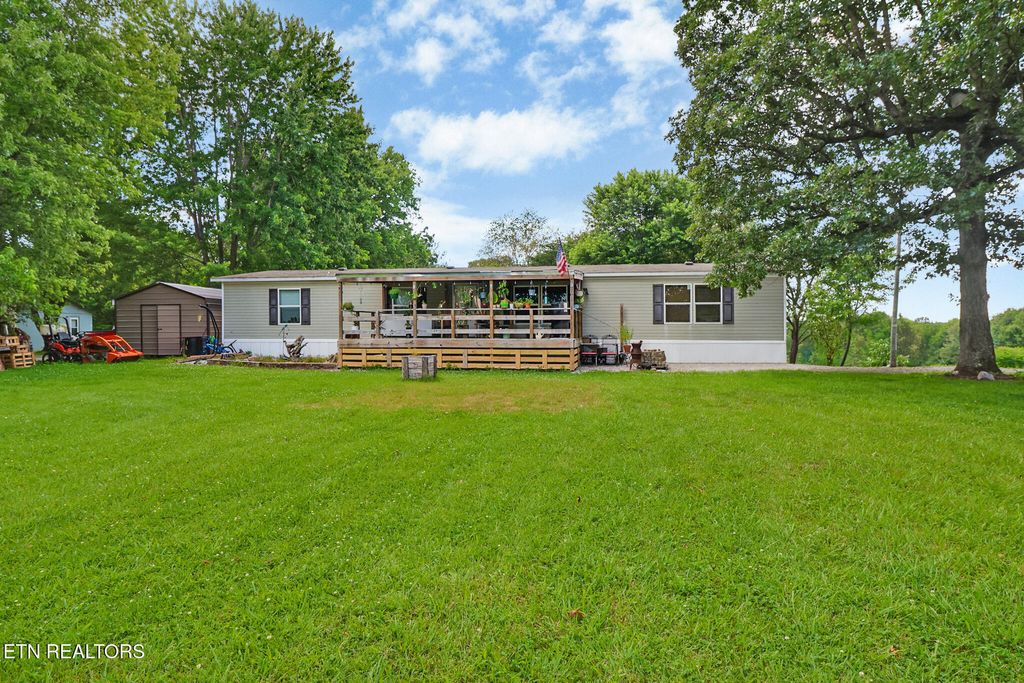 Photo of 12118 Lantana Rd, Crossville, TN 38572 (MLS # 1307755)