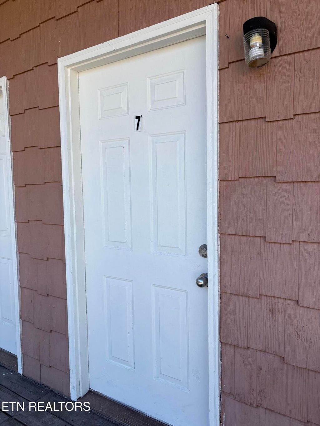 Photo of 215 E Race St #7, Kingston, TN 37763 (MLS # 1338057)