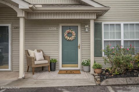 Photo of 3209 Quiet Way, Knoxville, TN 37918 (MLS # 1335486)