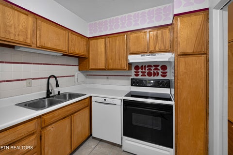 Tiny photo for 1400 Kenesaw Ave #12N, Knoxville, TN 37919 (MLS # 1356086)