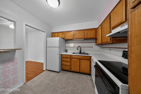 Tiny photo for 1400 Kenesaw Ave #12N, Knoxville, TN 37919 (MLS # 1356086)