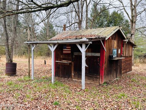 Tiny photo for 142 John Anderson Rd, Deer Lodge, TN 37726 (MLS # 1332122)