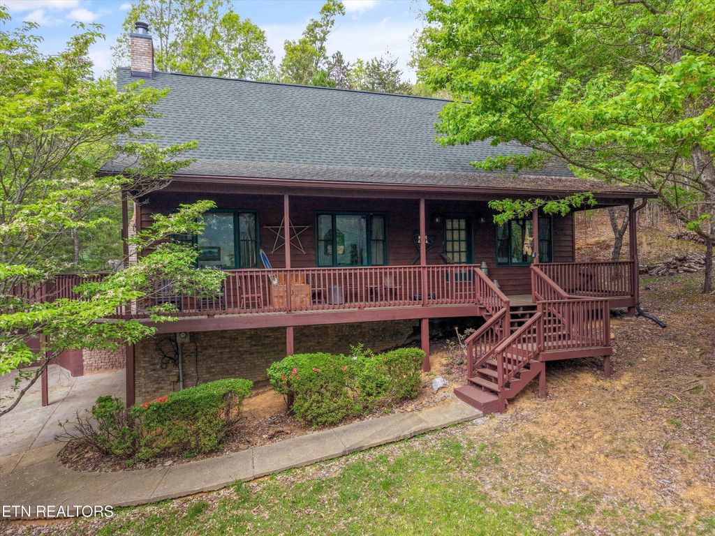 Photo of 1534 Cherry Brook Drive, Dandridge, TN 37725 (MLS # 1336665)