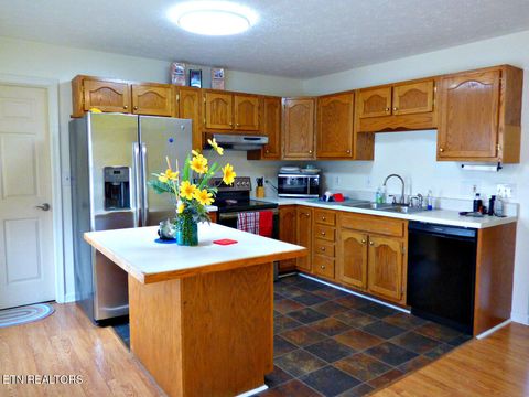 Tiny photo for 312 Economy Circle, Dandridge, TN 37725 (MLS # 1331271)