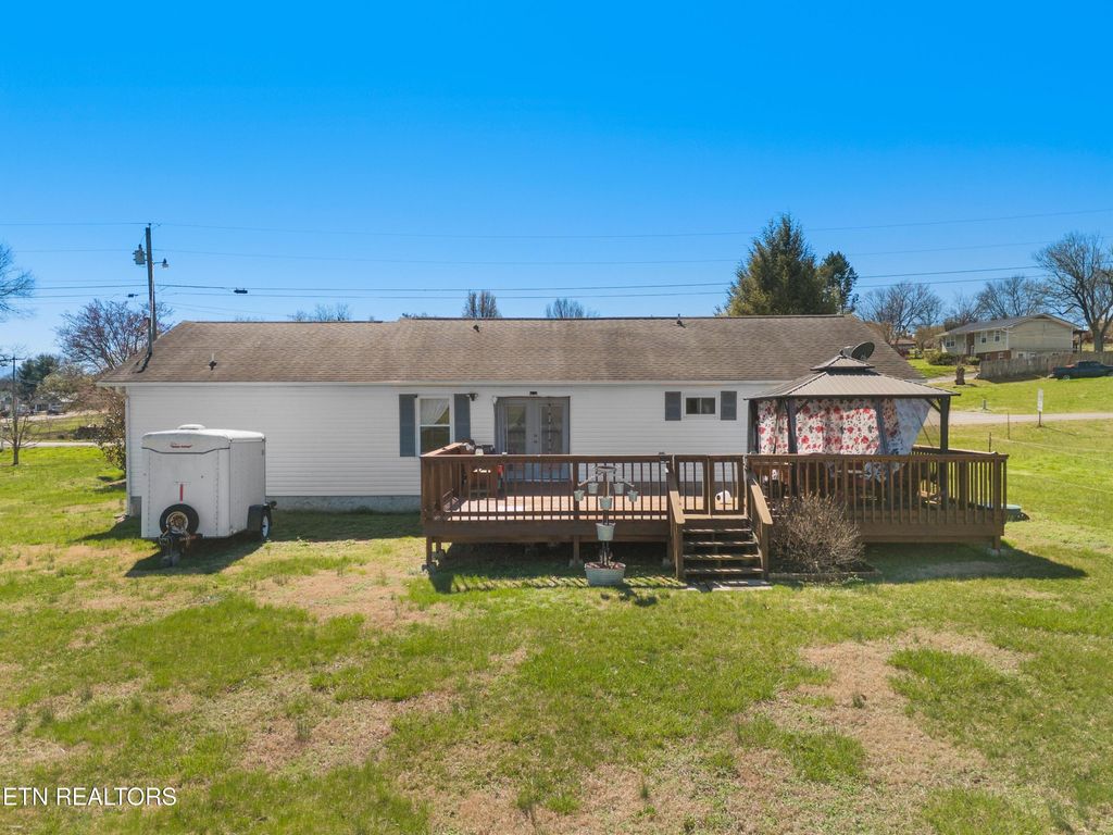 Photo of 312 Economy Circle, Dandridge, TN 37725 (MLS # 1331271)