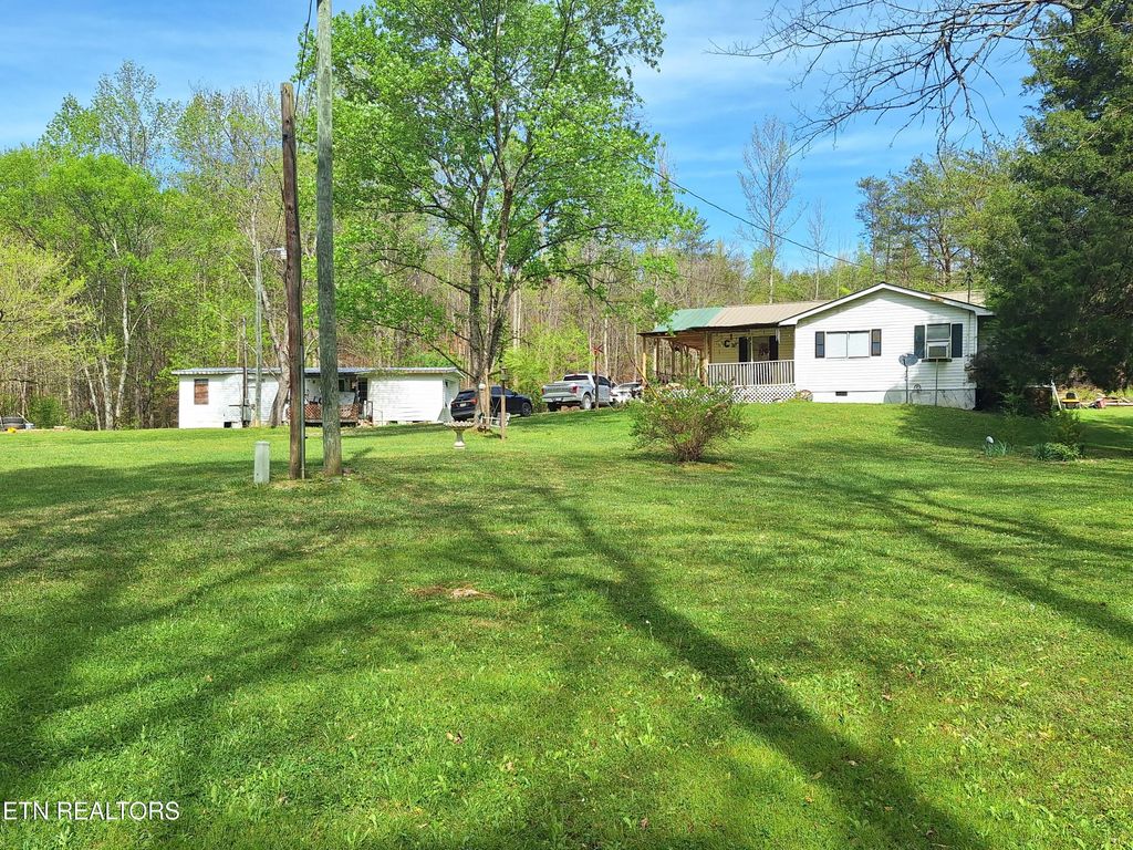 Photo of 180 Walker Rd, Tellico Plains, TN 37385 (MLS # 1335592)