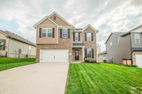 Photo of 3632 Crimson Circle, Maryville, TN 37801 (MLS # 1359353)