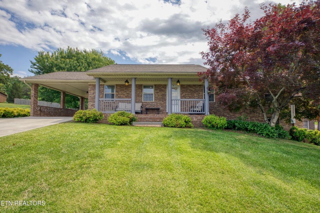 Photo of 4068 Peace Drive, Morristown, TN 37814 (MLS # 1340918)