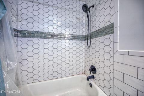 Tiny photo for 4068 Peace Drive, Morristown, TN 37814 (MLS # 1340918)