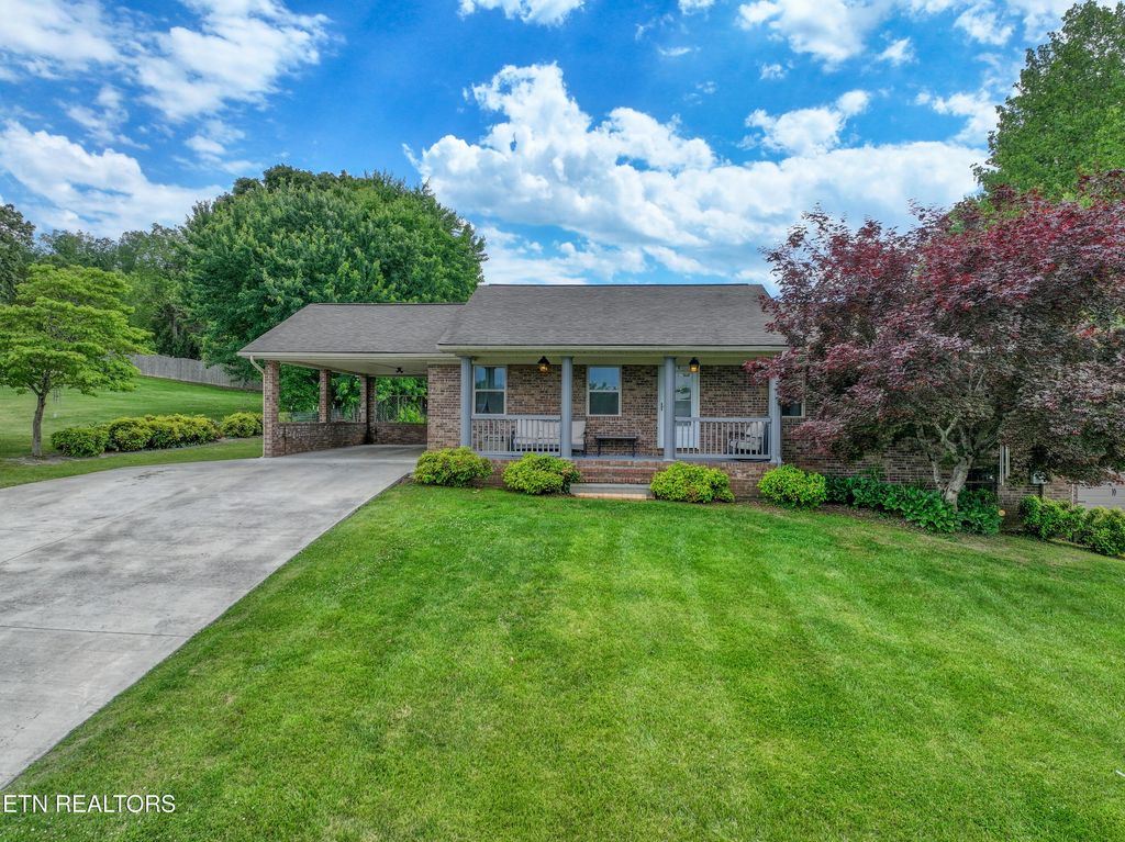 Photo of 4068 Peace Drive, Morristown, TN 37814 (MLS # 1340918)
