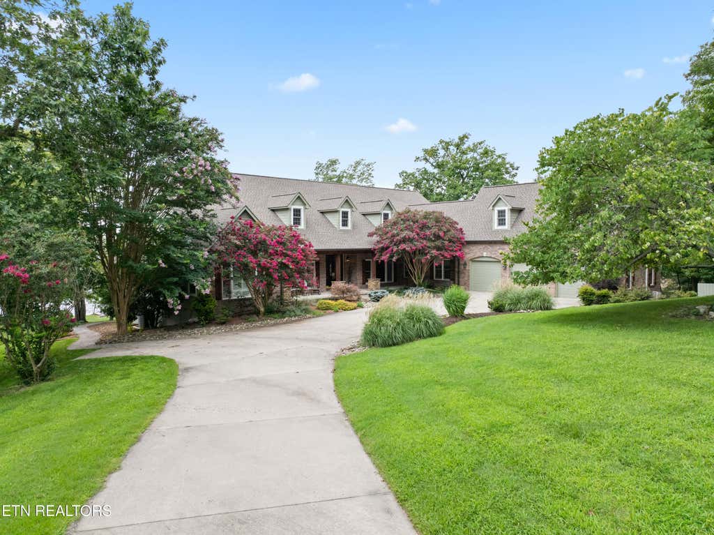 Photo of 16 Milnor Circle, Crossville, TN 38558 (MLS # 1350432)