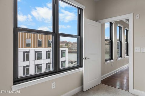 Tiny photo for 445 W Blount Ave #411, Knoxville, TN 37920 (MLS # 1330357)