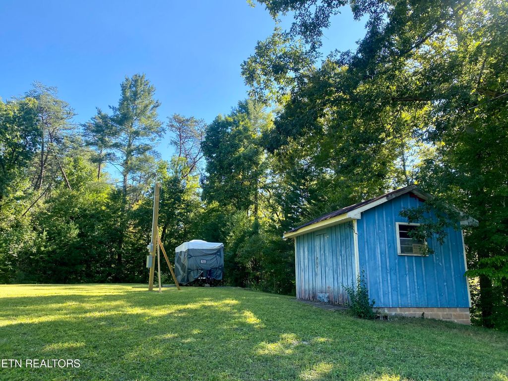 Photo of 147 Ironsburg Rd, Tellico Plains, TN 37385 (MLS # 1275920)