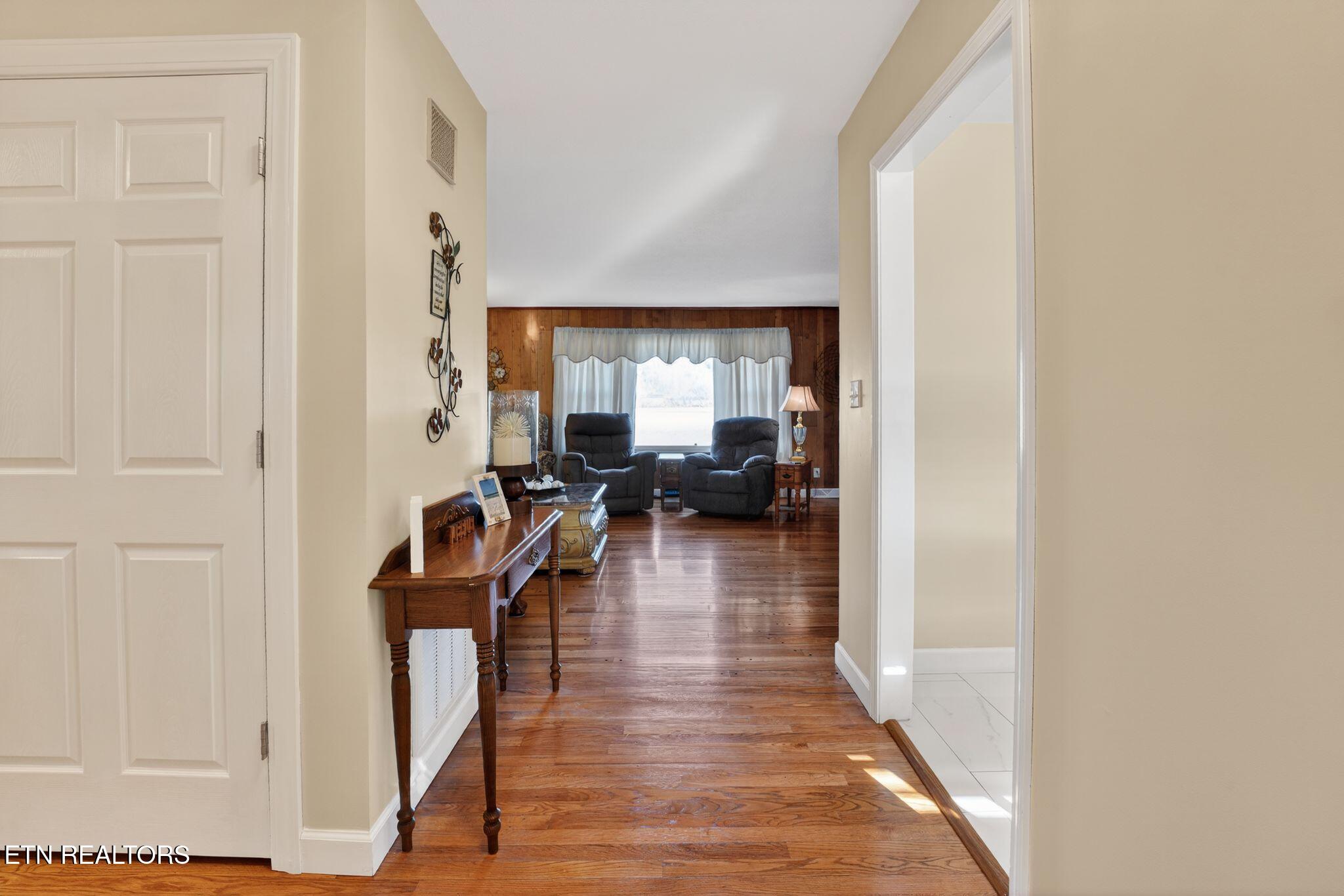 506 Blockhouse Valley Rd